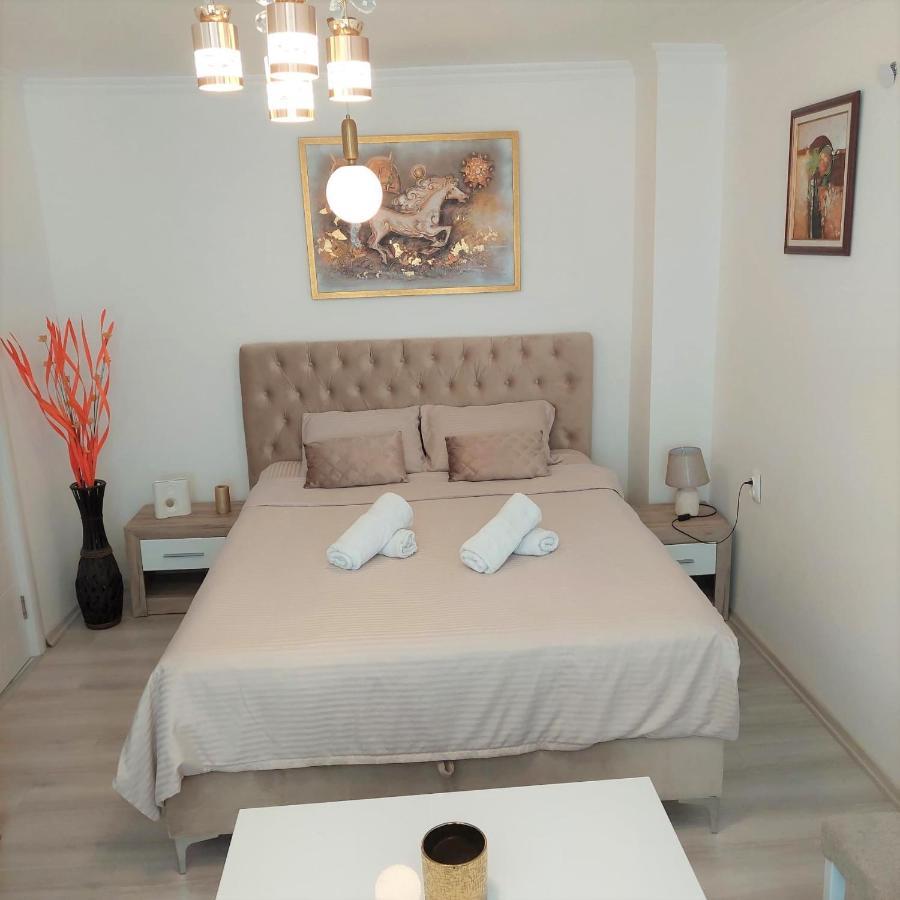 City Lux Square Apartments סקופיה מראה חיצוני תמונה